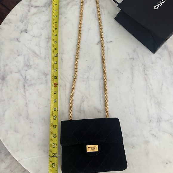 Chanel square flap black suede 24kt gold hardware - Picture 8 of 8